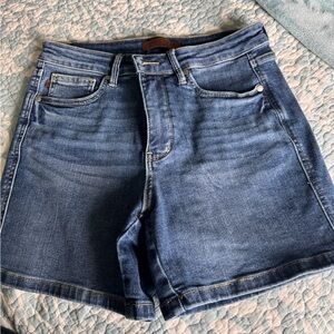 Judy Blue Medium Wash Denim Shorts